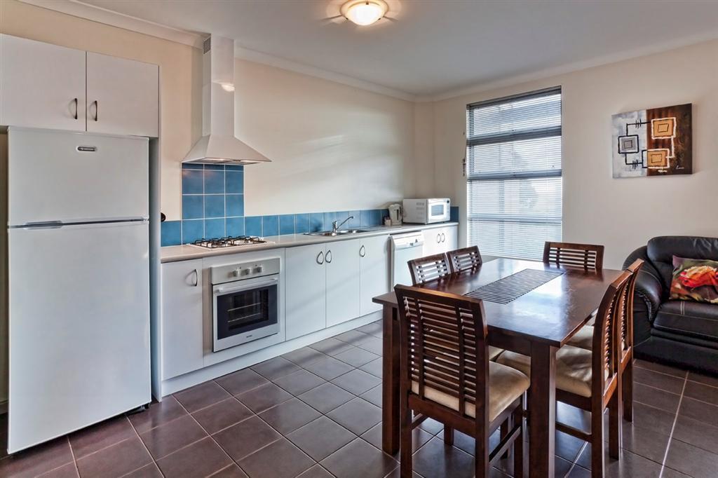 אולבני Cosy Corner Sea View Apartments מראה חיצוני תמונה